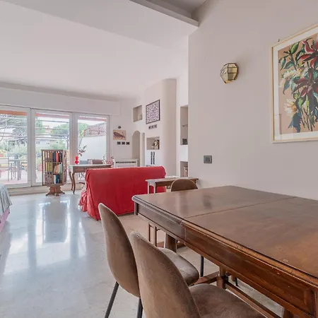 La Terrazza Loft Near San Pietro * Rom